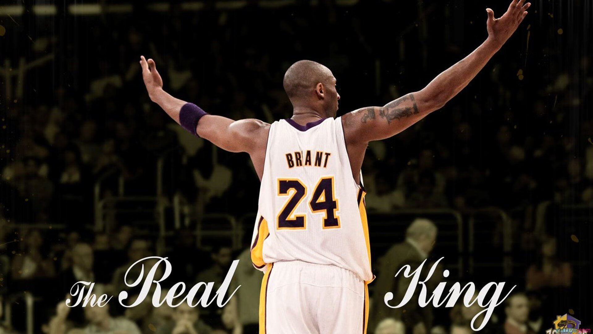 开yun体育-西甲焦点：巴萨4-2战胜巴伦西亚，莱万梅开二度，西甲巴萨4-0大胜